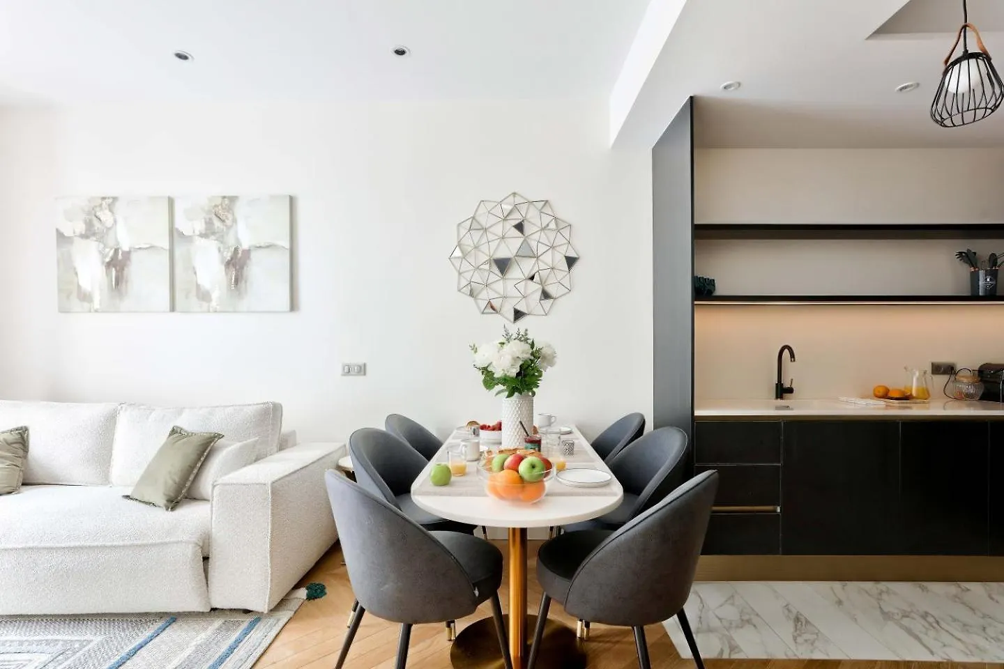 דירות פריז Family Retreat - Le Marais - With Ac 0*,  צרפת